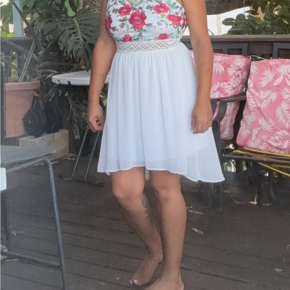 BCX White Dress with Multicolor Floral Accents